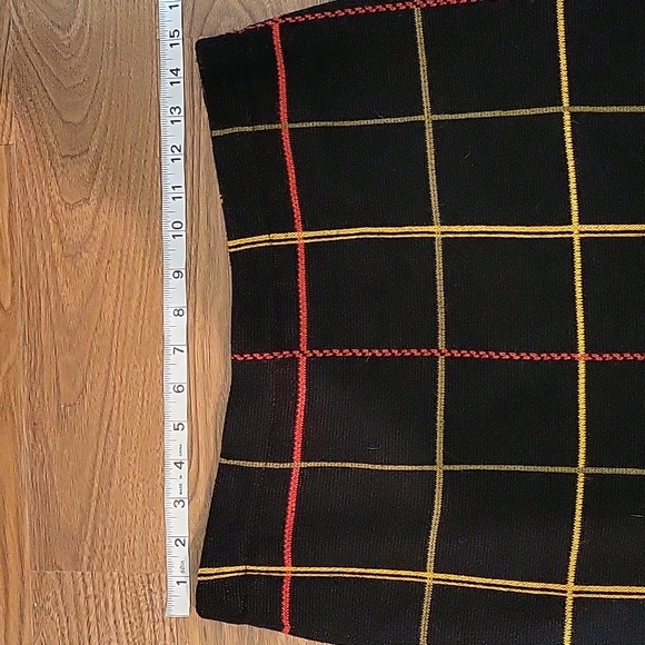 SWEATER SKIRT SET Classic Style Windowpane Plaid - Picture 12 of 14